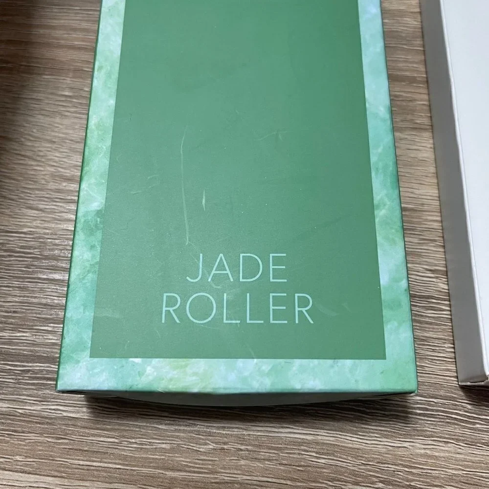 Sherrie Matthews Acupuncture Green Jade Stone Roller Double Sided Beauty Tool